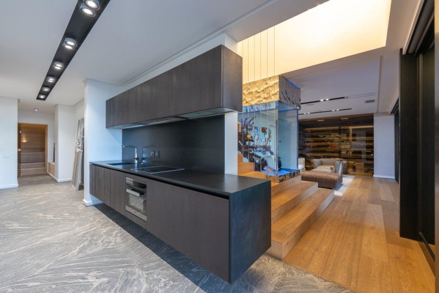 4 Bedroom Property for Sale in Camps Bay Western Cape